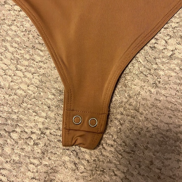 Express Nude Bodysuit - Picture 4 of 6